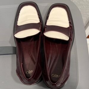 SARTO By Franco Sarto Burgundy and Cream Loafers EUC